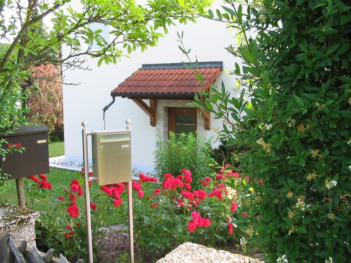 Ferienwohnung Im Gruenen Illschwang المظهر الخارجي الصورة